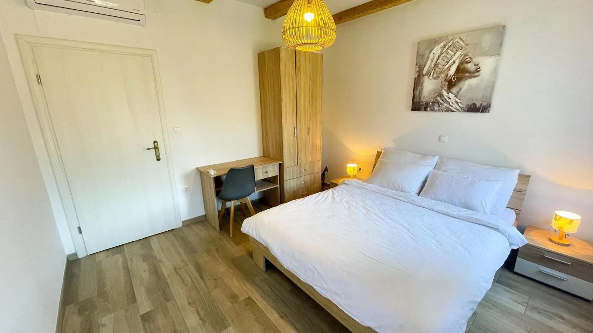 Beautiful Holiday Home With Swimming Pool Drivenik Croatia